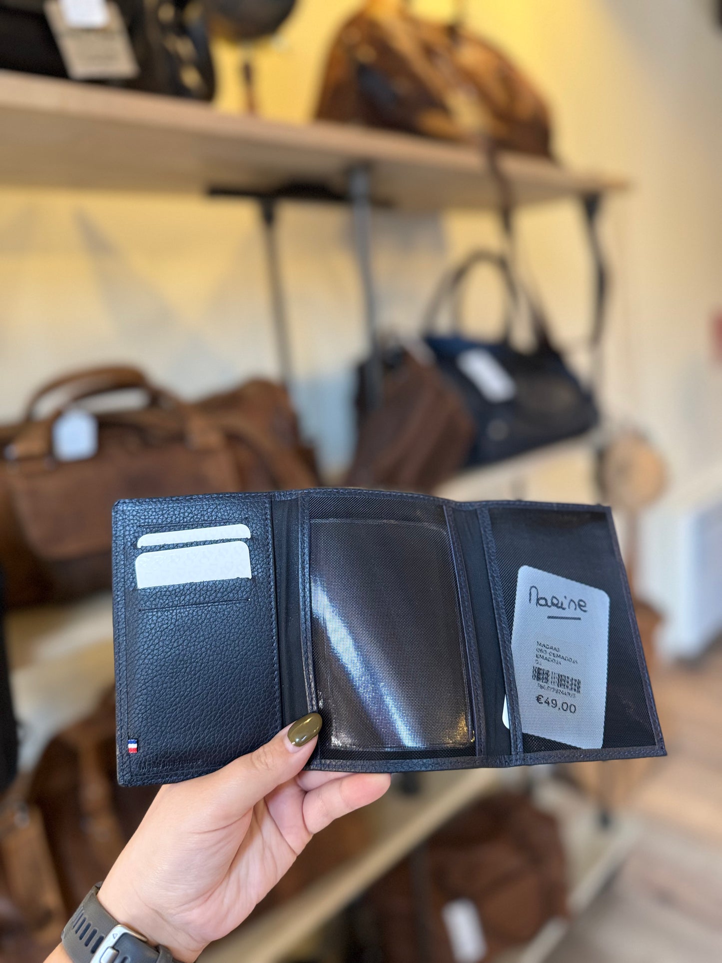 Porte-papiers/porte-cartes en cuir  marine ligne Madras - Étrier
