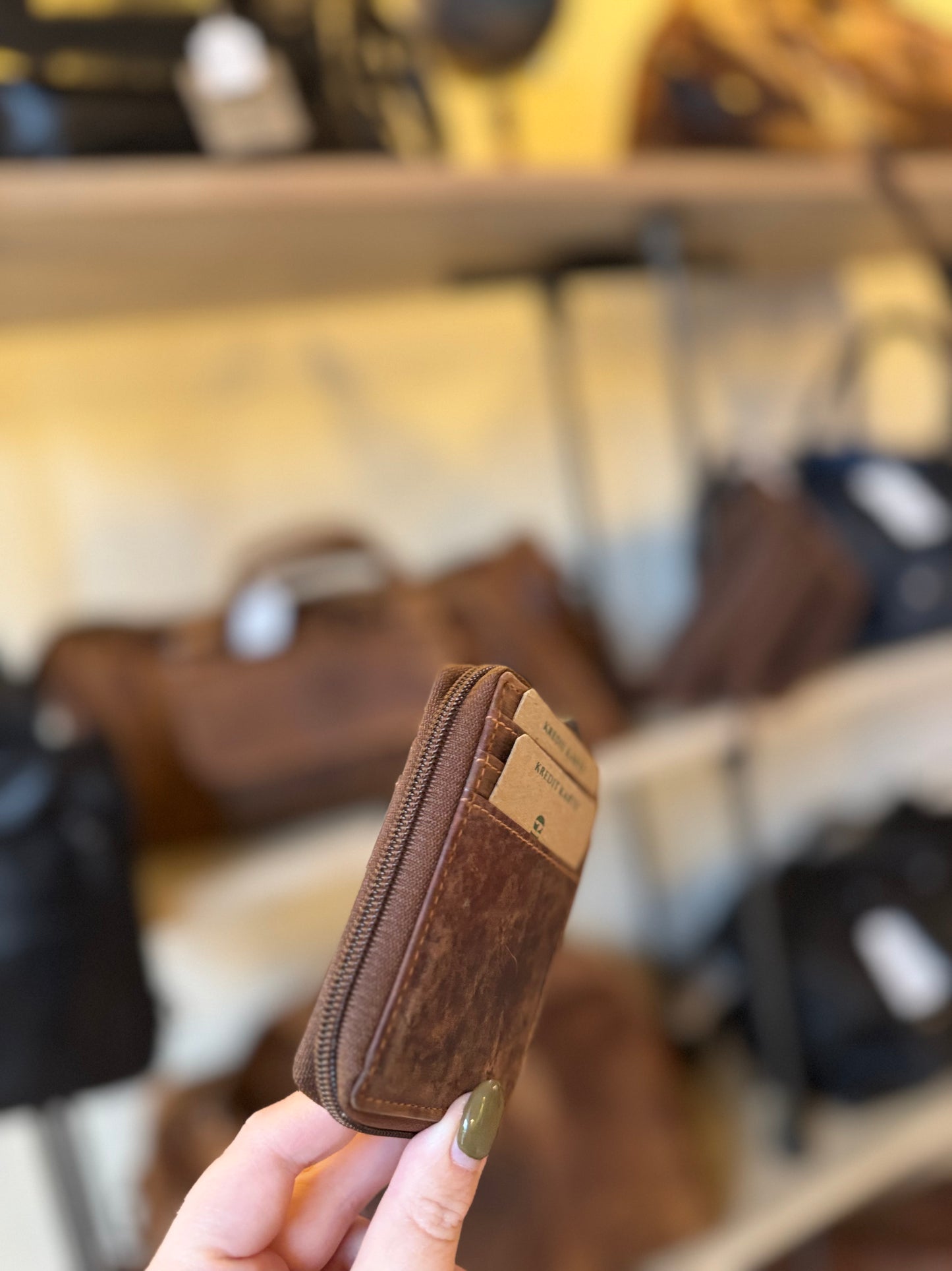 Porte monnaie /Porte cartes en cuir vintage GREEN WOOD