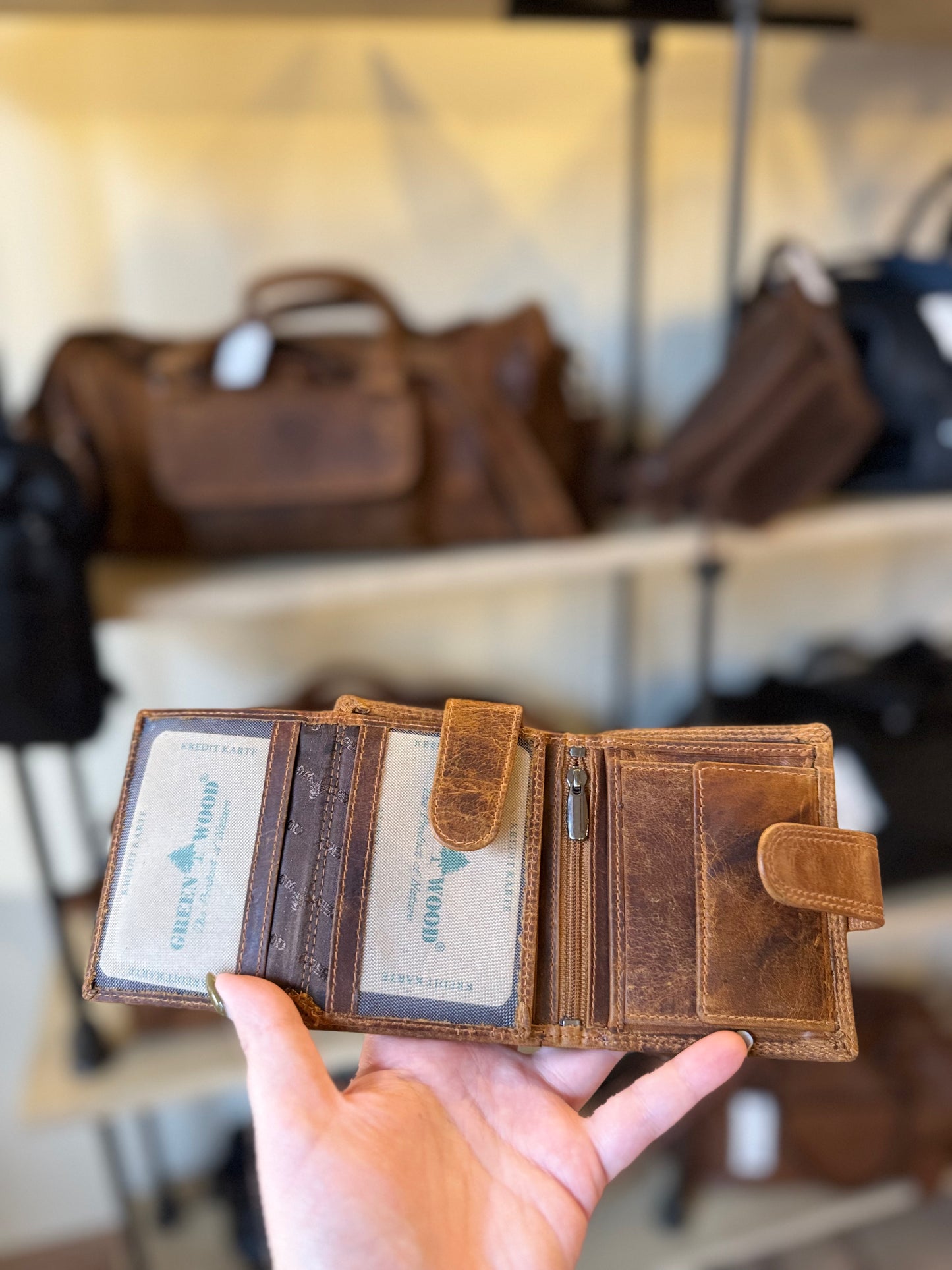 Petit portefeuille en cuir vintage GREEN WOOD