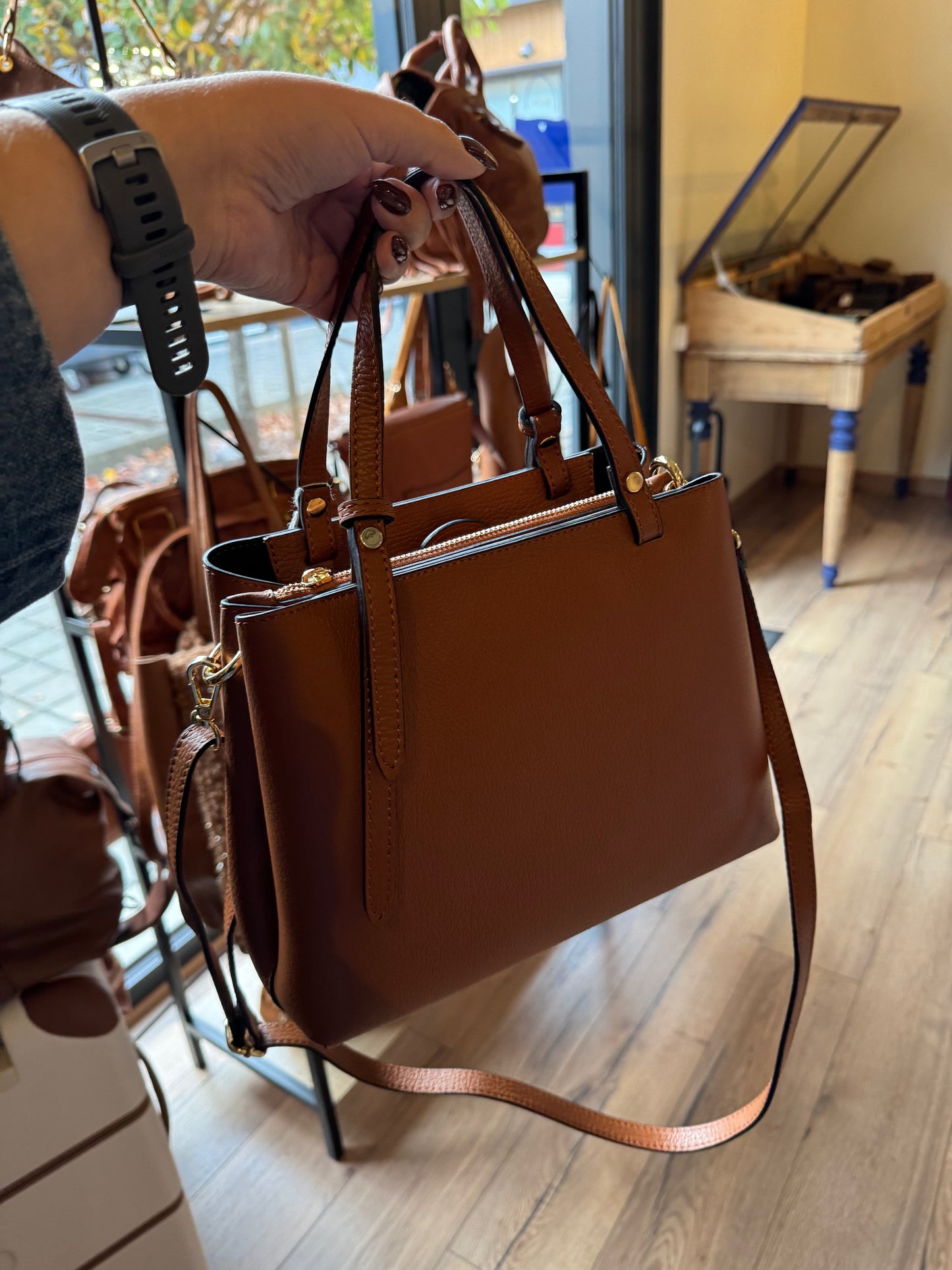 Sac Charlotte en cuir grainé coloris cognac