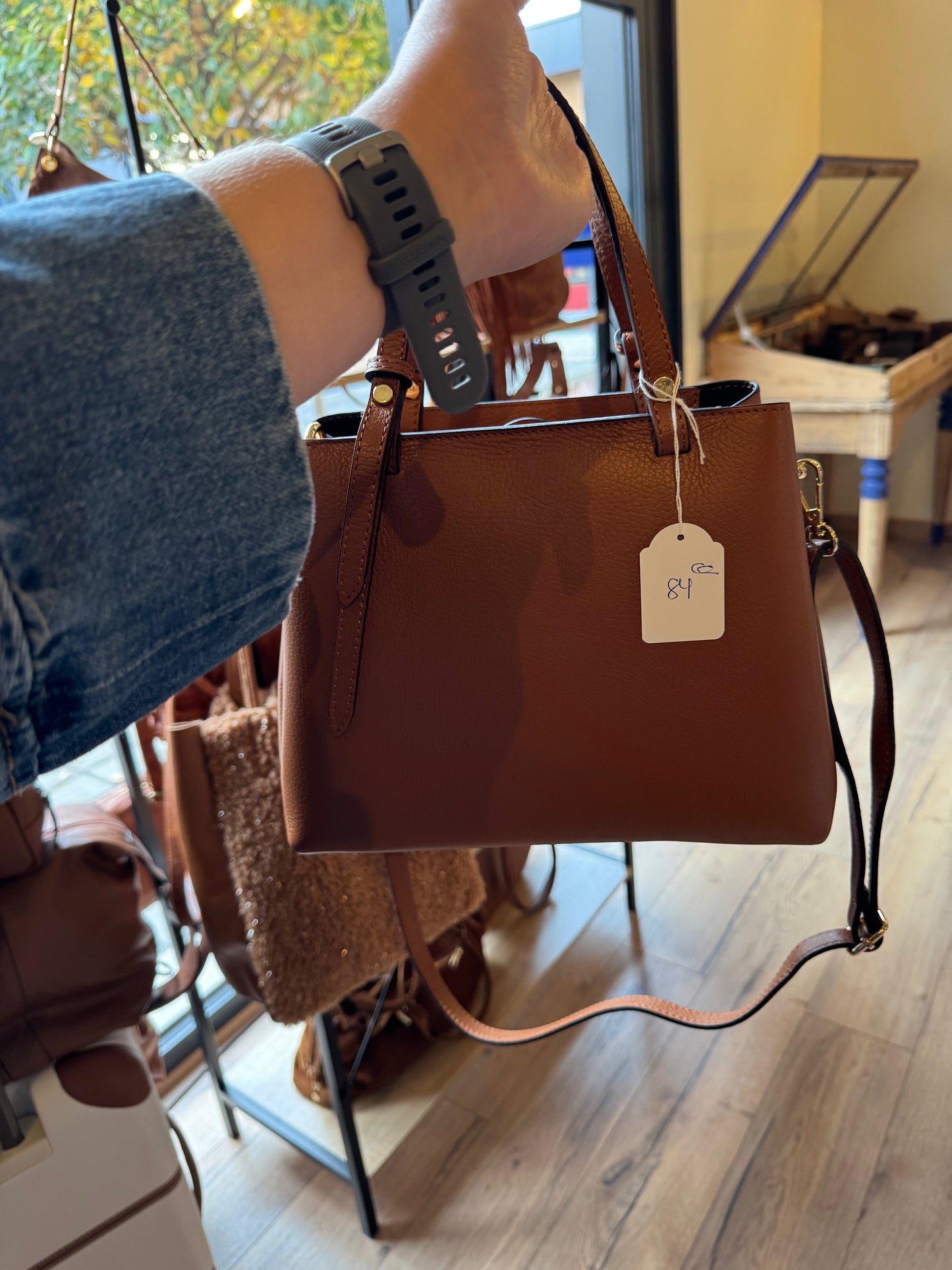 Sac Charlotte en cuir grainé coloris cognac