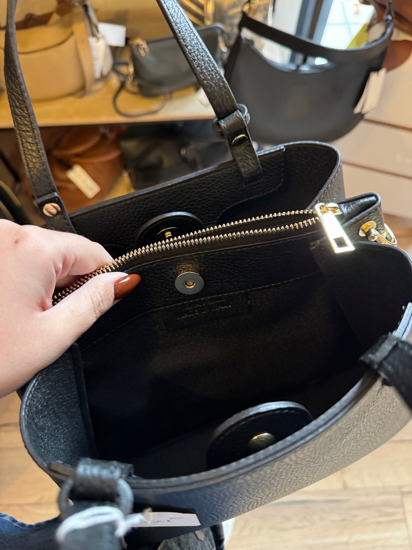 Sac Charlotte en cuir grainé coloris noir