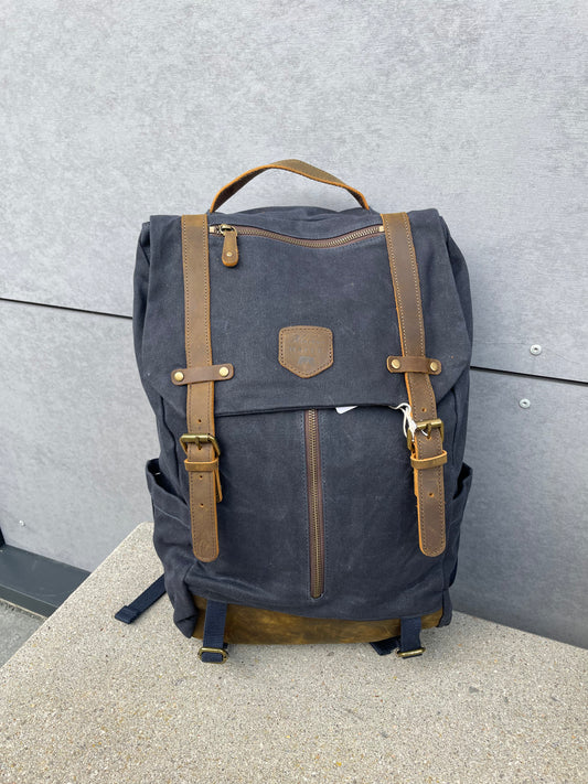 Sac à dos au look vintage en toile waxée et cuir - Alaskan Maker