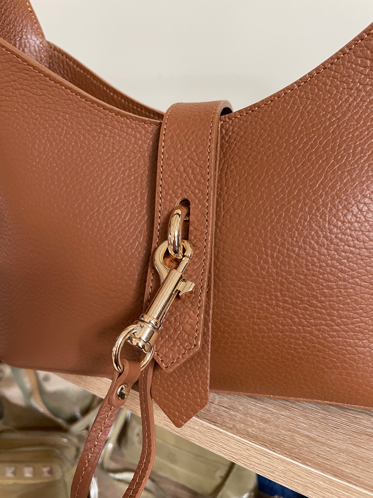 Sac Hobo ligne foulonné coloris Camel - Lancaster