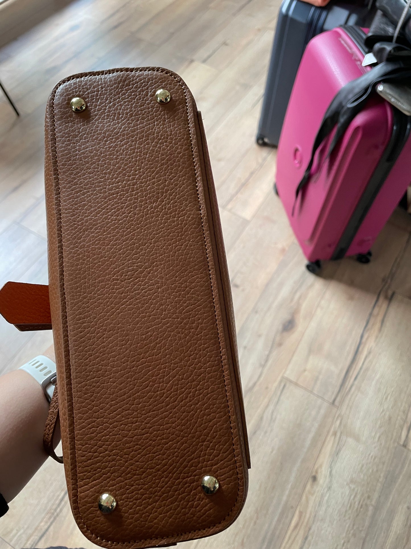 Sac Hobo ligne foulonné coloris Camel - Lancaster