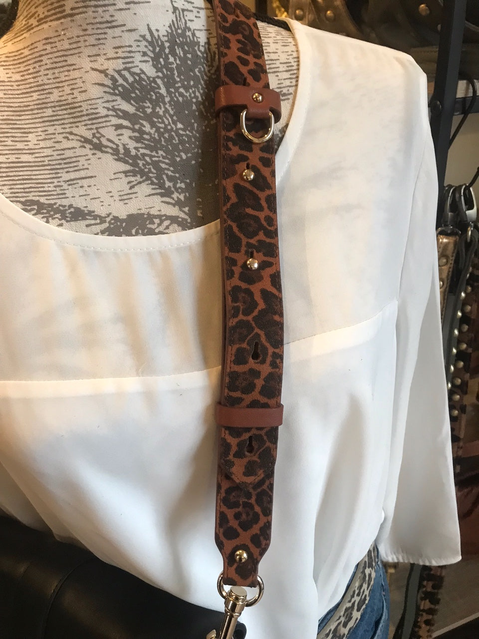 Bandoulière en cuir cognac /léopard Lancaster