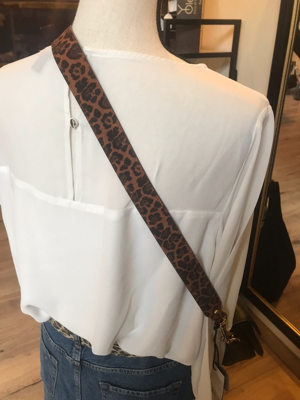 Bandoulière en cuir cognac /léopard Lancaster