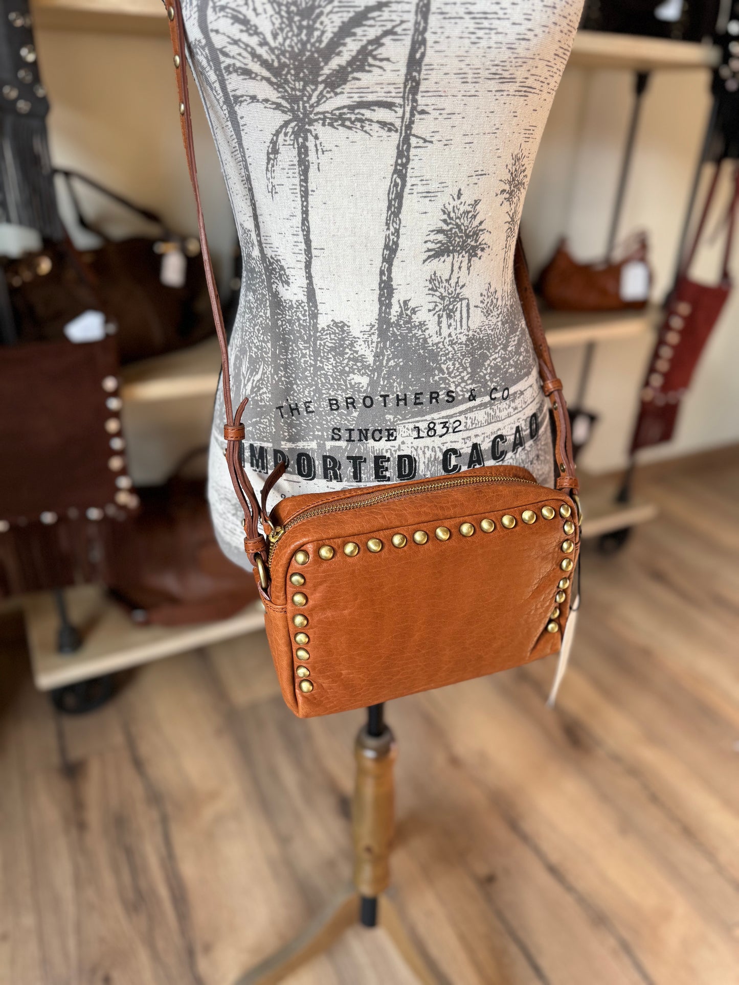 SAC MAKE-ME UP MEDIUM ROCK COGNAC